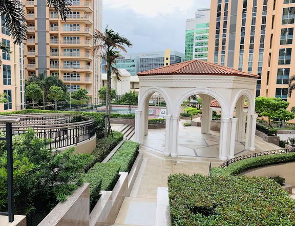 BID: 3 BR Unit 26G + Parking The Venice Luxury Residences