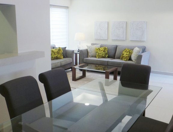 High End 3 Bedroom Townhouse in San Juan by Rockwell