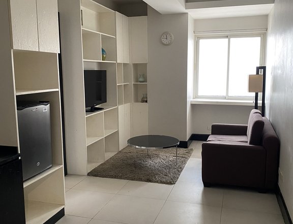 Spacious One Bedroom Unit for Rent in W Tower Residences BGC Taguig