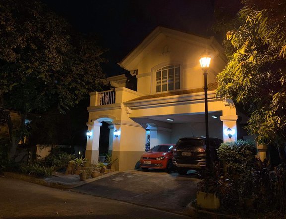 5 bedroom condominium house single detached for sale in Binan, Laguna