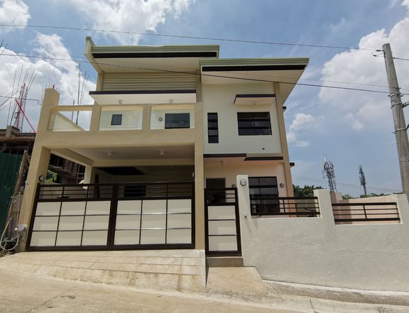 4 BR Ready for Occupancy Overlooking House in Taytay Rizal