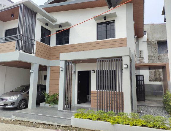RFO Single Attached 4 BEDROOMS with Car Garage in Deparo Caloocan City