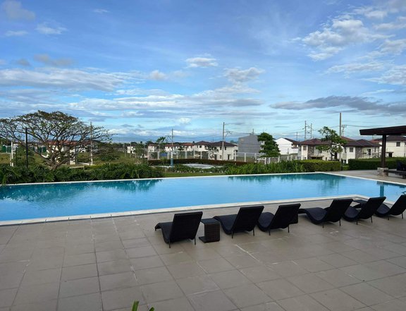 LOT ONLY FOR SALE IN SOUTHDALE NUVALI