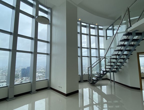 Rent to own 5 bedroom loft penthouse unit for sale One Central MakaTI