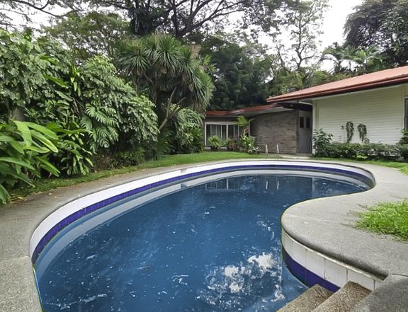 Spacious 4 Bedroom House & Lot For Rent in South Forbes Park, Makati