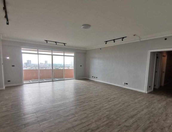 Newly Renovated Bare 3BR Unit for Lease