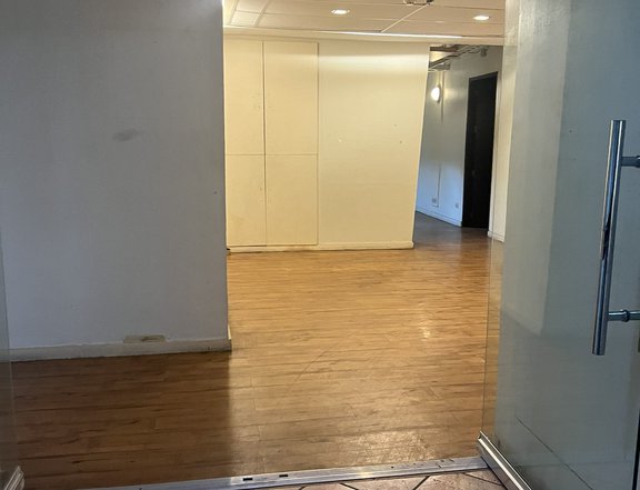 Makati Office Space for Lease in Paseo St. 325,.97 sqm NHL00042