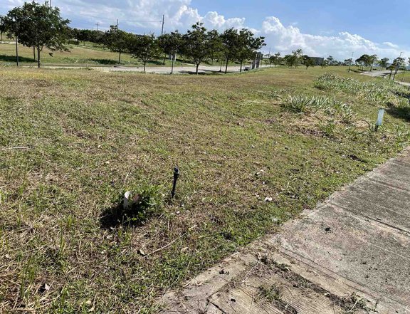 Below Market Value Residential Lot For Sale in Nuvali - Lumira