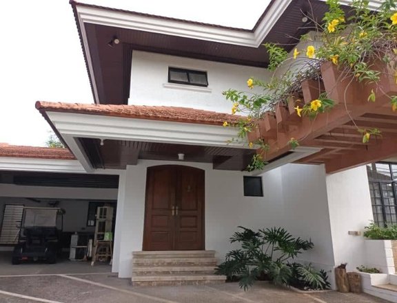 For Rent: 4 Bedrooms 4BR House and Lot in Ayala Alabang, Muntinlupa City