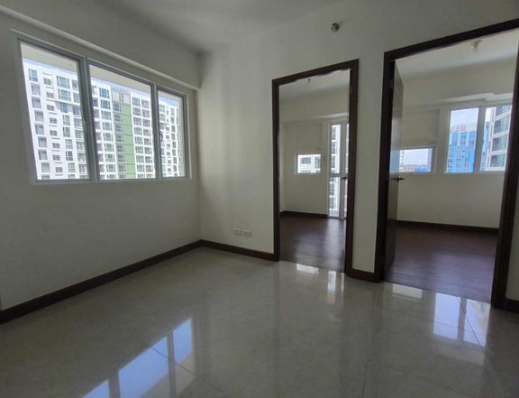 2 Bedroom RFO Condo for sale in Manila Bay Pasay