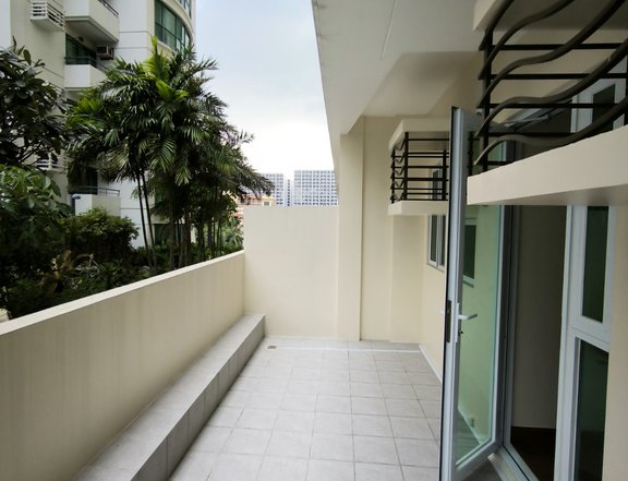 1 bedroom pet friendly condo for sale in manaila bay pasay