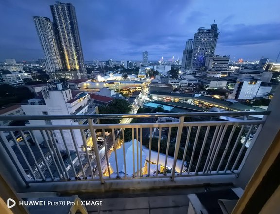 Baseline Residences 2BR 50sqm Parking 2Balcony Fuente Center