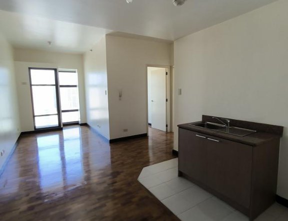 2 Bedroom condo for sale in Makati