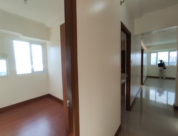 Rent to own 3 Bedroom condo for sale in Pasay City near MOA