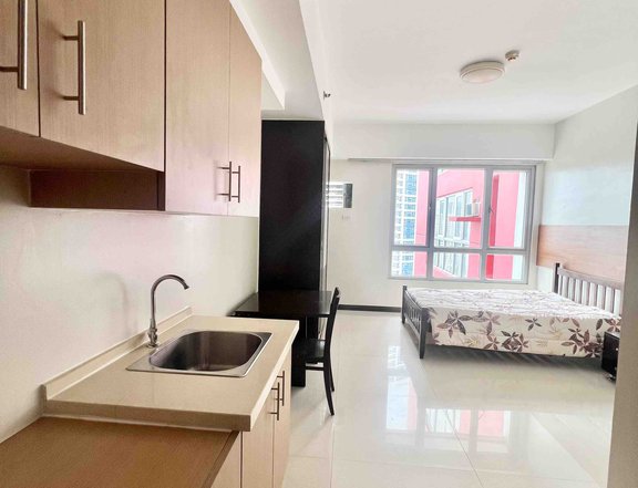 24.50 sqm Studio Residential Condo For Rent in Sunshine 100 Pioneer in Mandaluyong