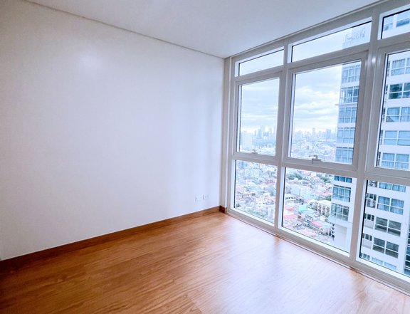 39.00 sqm 1-bedroom Residential Condo For Rent in BGC Taguig