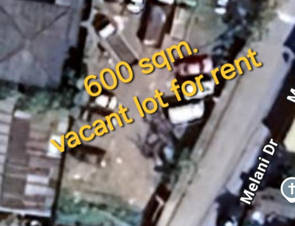 Vacant Lot for Rent with CHB Fence