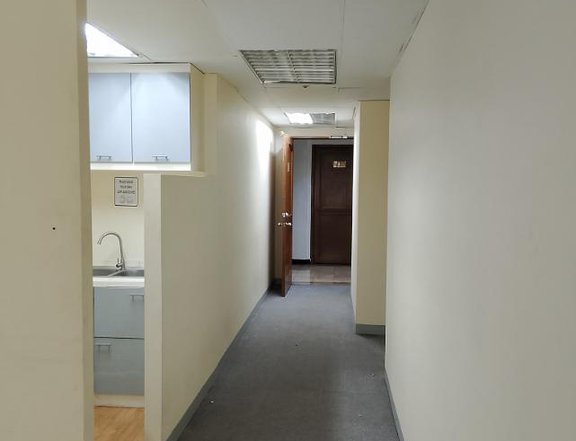Office Space for Lease at Burgundy Corporate Tower Buendia Makati