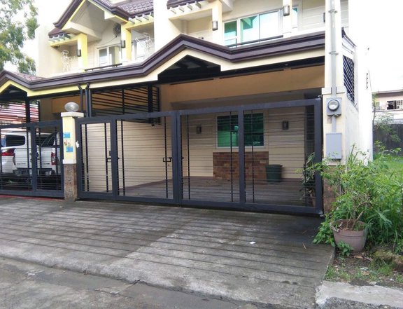 House and Lot for sale in Northview 1 Batasan Hills 5BR 3 Parking Slot