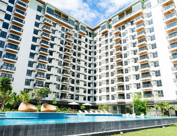 2 Bedroom Condo Unit For Sale in Nuveo Tower Cerca Alabang