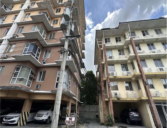 Bank Foreclosed 33.58 sqm 1-bedroom Residential Condo For Sale BFC-29