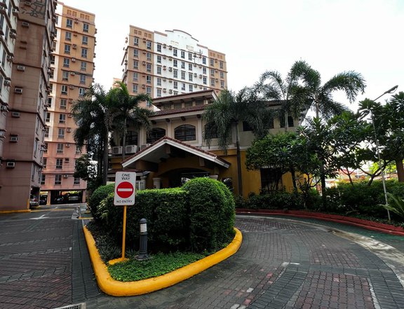 FOR SALE ! Affordable 2BR Condo for Sale Near Airport!