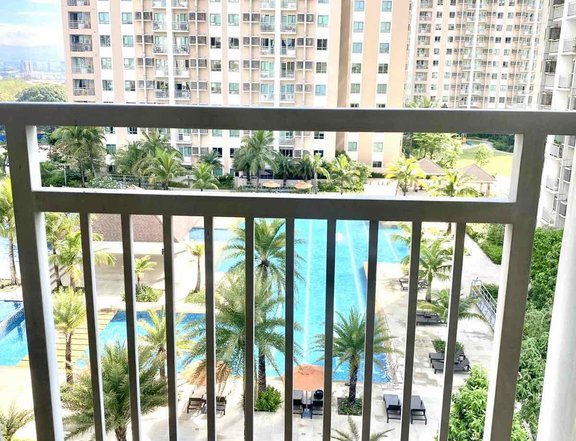 FOR SALE: 3BR Corner Unit The Grove by Rockwell Newly Painted Condo