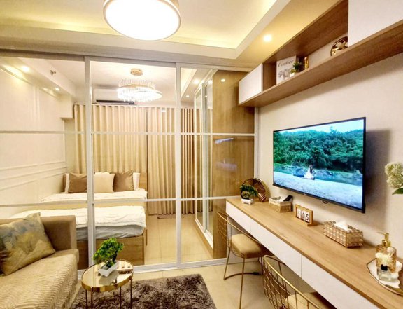 Shore 2 Residence Tower 3 ( Pre-owned)  SMDC