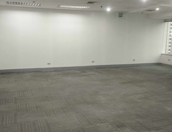 24/7 Office in Central Business District Makati for lease