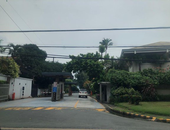 Lot for Sale in White Plains, Blueridge, St. Ignatius, Acropolis QC