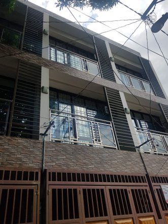 Rent To Own Townhouse In Sampaloc Manila 553 Properties September 2021 On Onepropertee Com