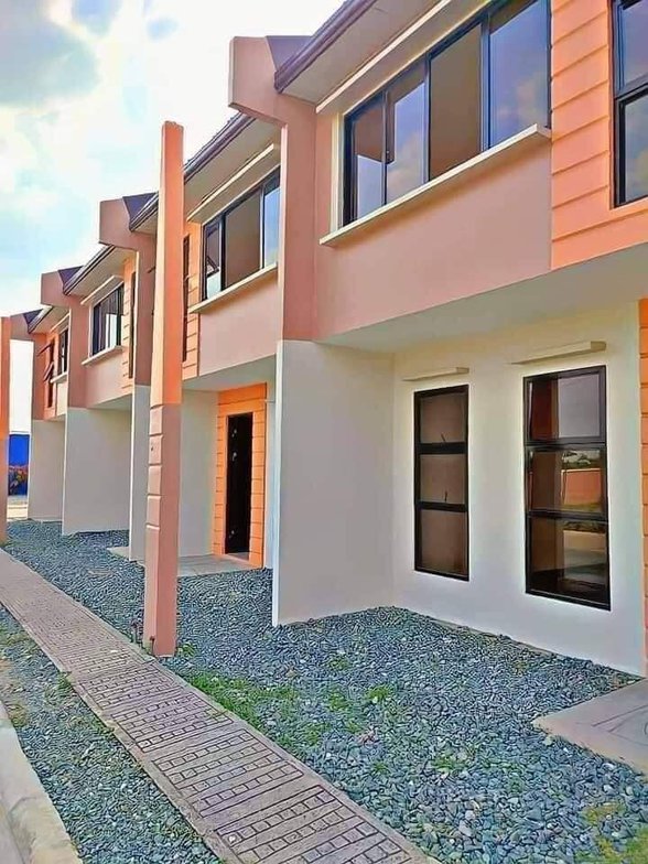 Stunning Ready For Occupancy Multi Unit New Homes image