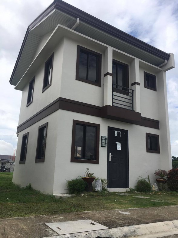 Single Attached House For Sale San Fernando Pampanga 🏘️ [418 Properties