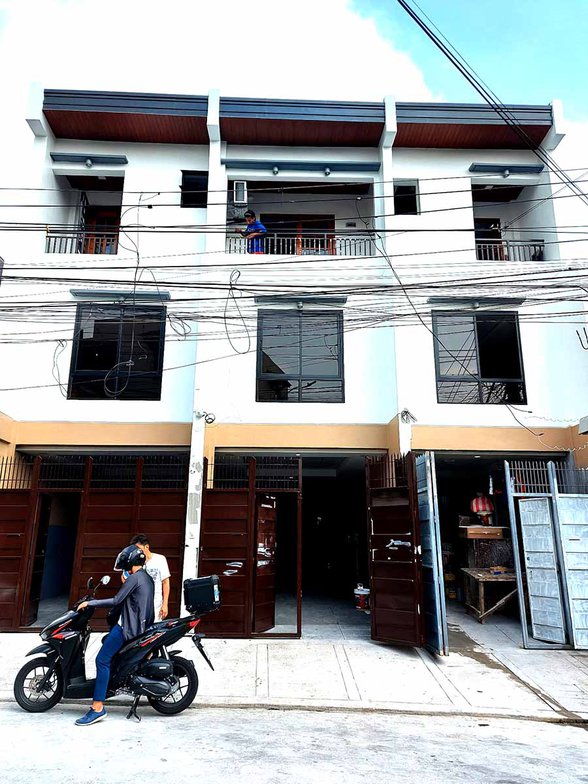 3 Storey House And Lot For Sale New Manila Quezon City [795 Properties