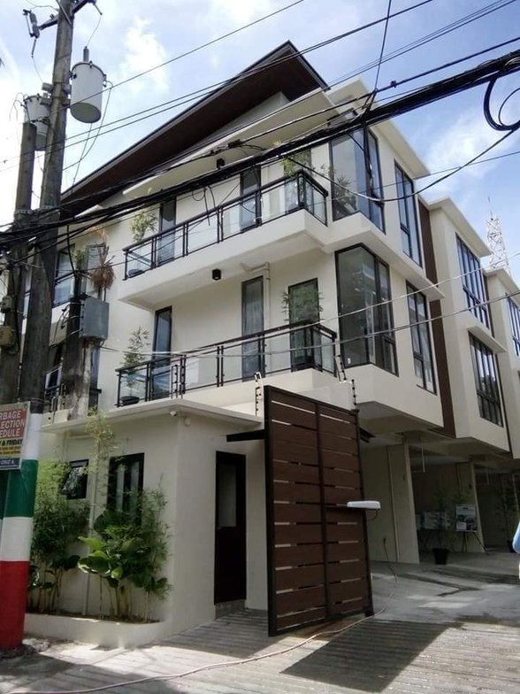 For Sale House & Lot Single Detached in Mandaluyong City House and Lot