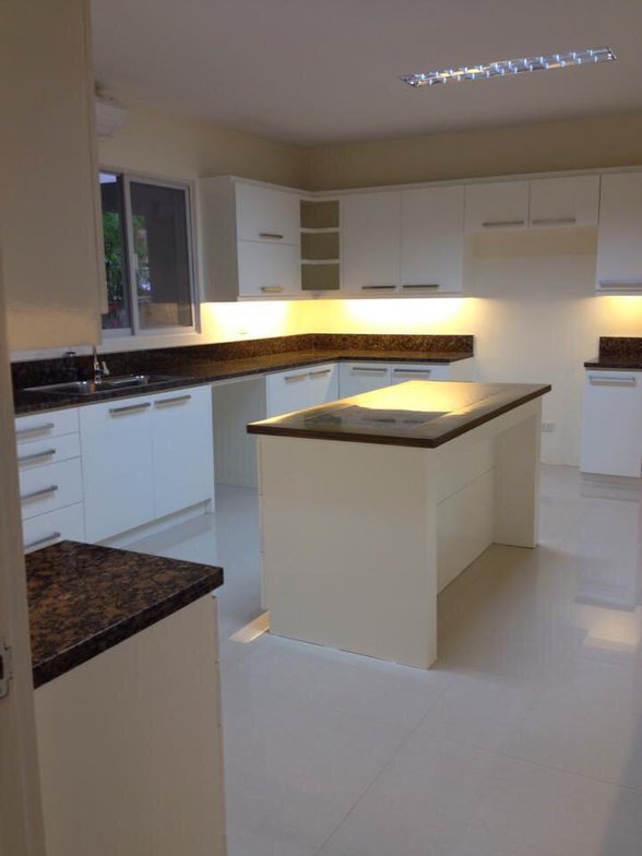 Most Expensive Subdivision In Makati 🏘️ [88 Properties] (December 2023