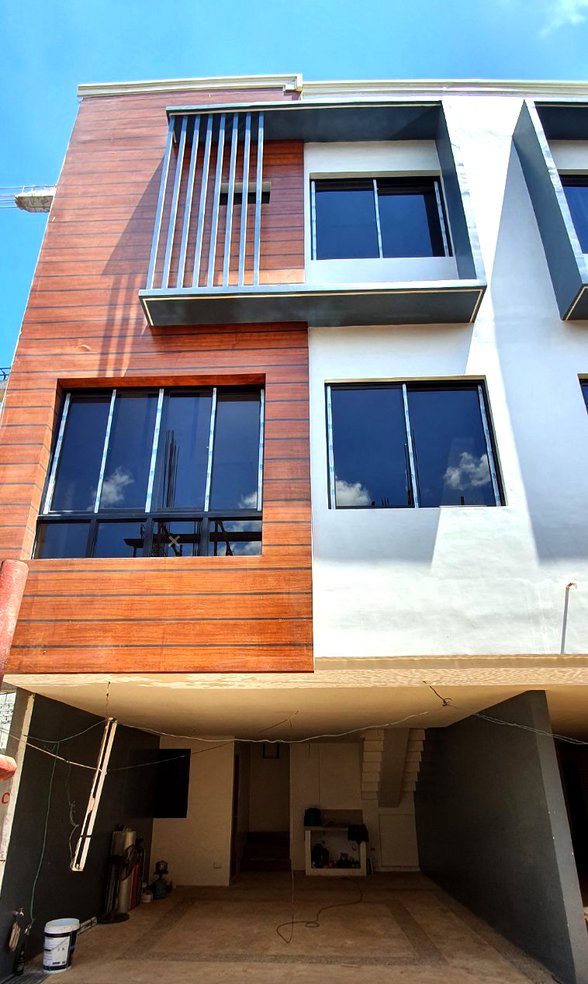 Don Antonio Heights Quezon City 🏘️ [1,417 Properties] (November 2023