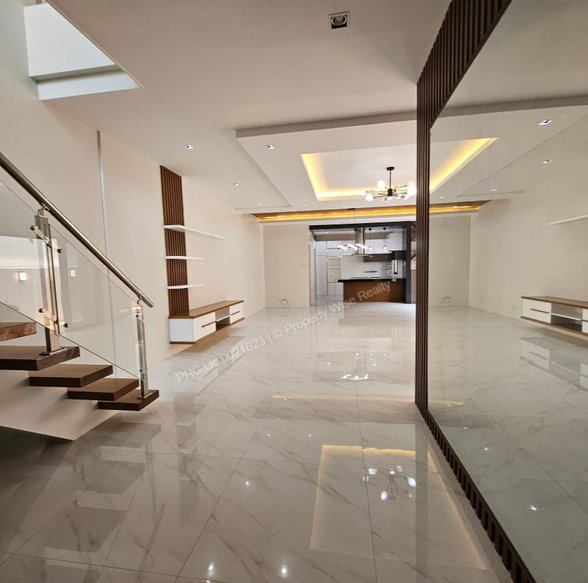 Don Enrique Heights House And Lot For Sale Quezon City [2,045