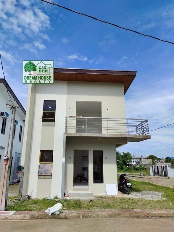 Colinas Verdes House Model [33,860 Properties] (February 2024) on