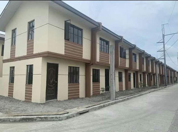 Imus Cavite House and Lot For Sale House and Lot in Imus, Cavite for