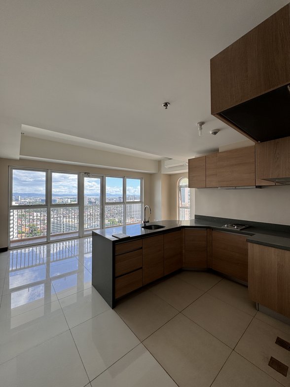 Ready For Occupancy Condo For Sale Bgc Bonifacio Global City The Fort Fort Bonifacio Taguig 🏙️