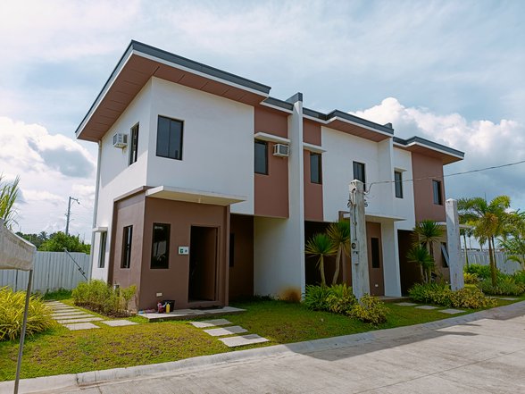 Duplex House For Sale Balayan Batangas [154 Properties] (February 2023 ...