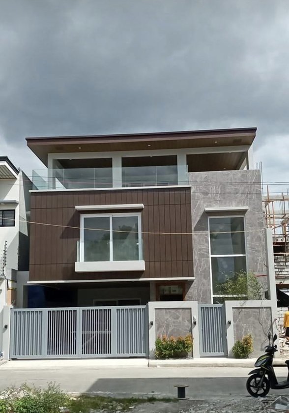 Greenwoods Executive Village Pasig Directory [19,073 Properties] (June