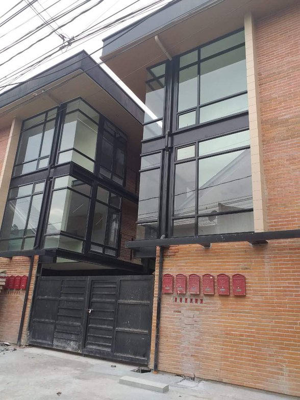 House And Lot For Sale In Dahlia Fairview Quezon City 🏘️ [39 Properties