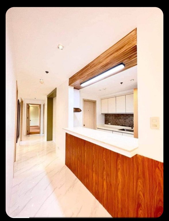 Icon Residences At The Rotunda Photos [15,455 Properties] (September