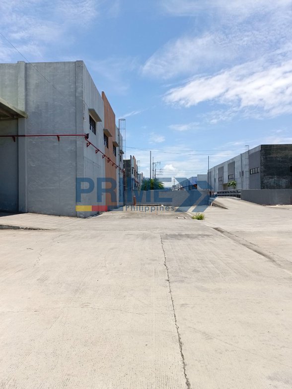 Badminton Court Valenzuela [16,935 Properties] (July 2024) on