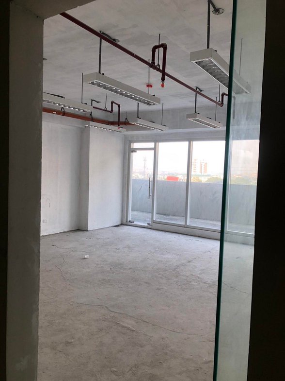 41 Storey Commercial Property For Sale Manila [3 Properties] (February