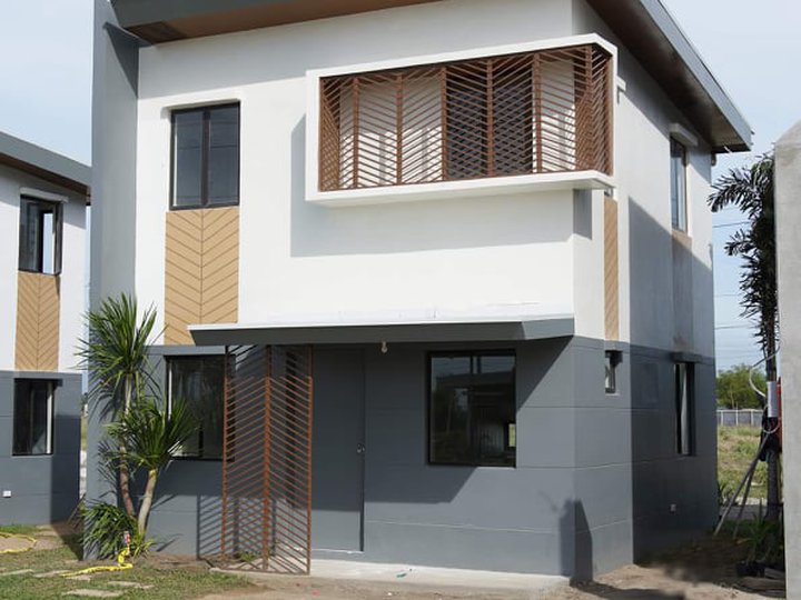 Spacious family homes in master-planned Ajoya Pampanga community
