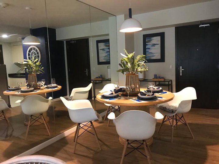 Kroma Tower by Alveo Land in Makati CBD: RFO Luxury Condominium For Sale CASH or BPI Bank Financing