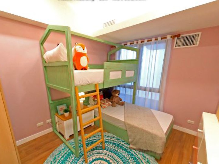 Luxury 2-Bedroom Condo Unit in Las Pinas City